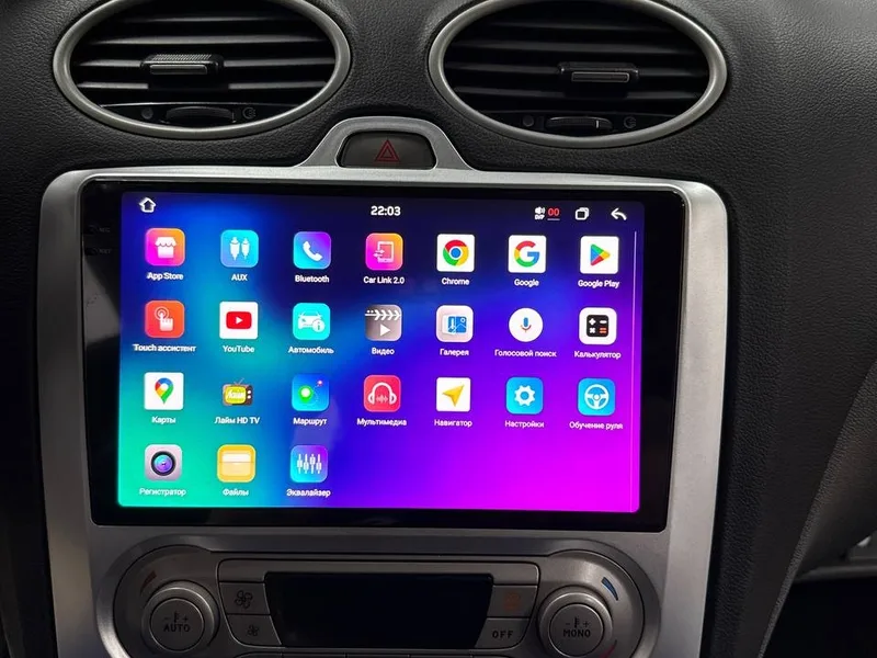 Android-магнитола D-Audio, установленная в панель Ford Focus 2