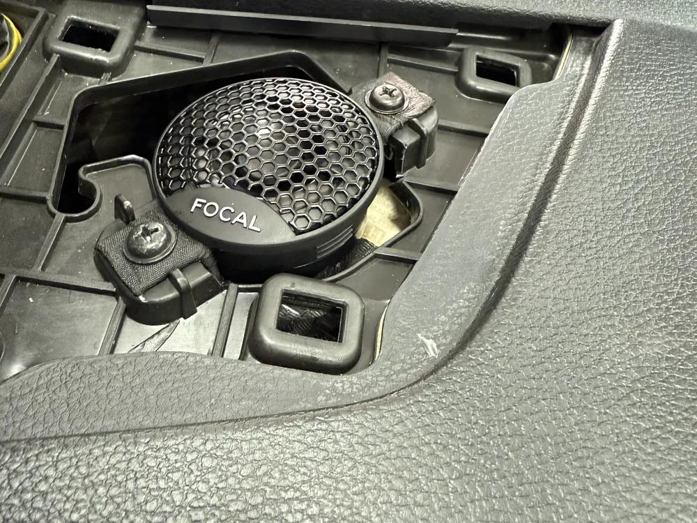 Kia Ceed SW: фото 2 из 4 — этап работы