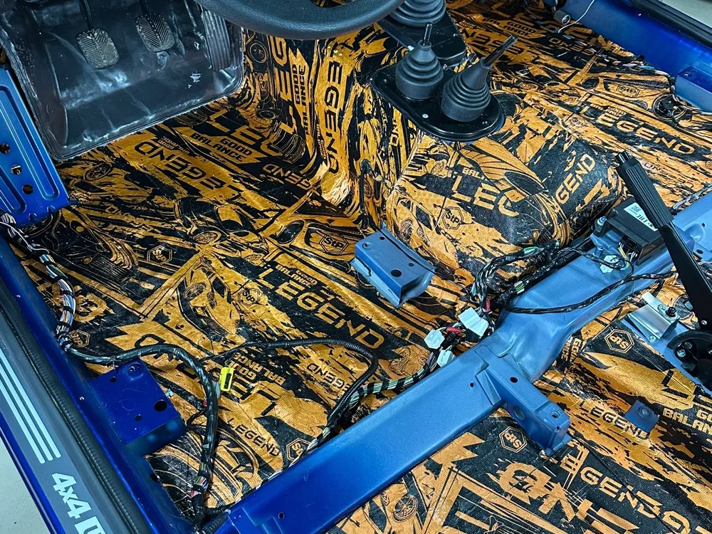 Lada Niva Bronto: фото 5 из 10 — этап работы