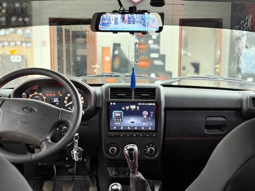 Lada Niva Sport: фото 1 из 8 — этап работы
